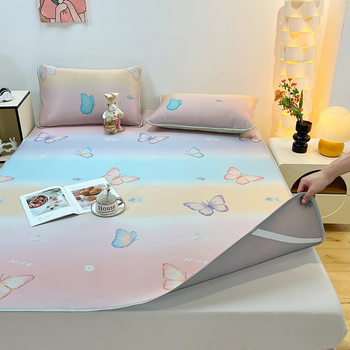 91家纺网 家纺一手货源 找家纺 （总）柏薇 2025新款凉感丝中分子印花复合三明治凉席套件