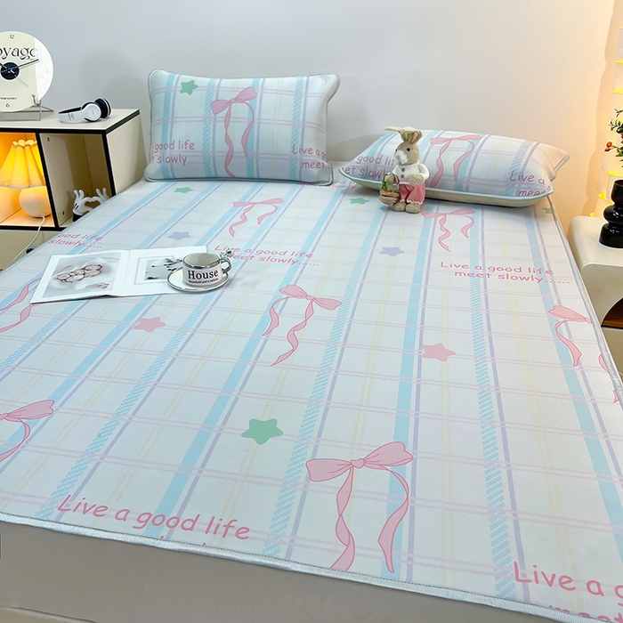 91家纺网 家纺一手货源 找家纺 柏薇 2025新款凉感丝中分子印花复合三明治凉席套件 蝴蝶结