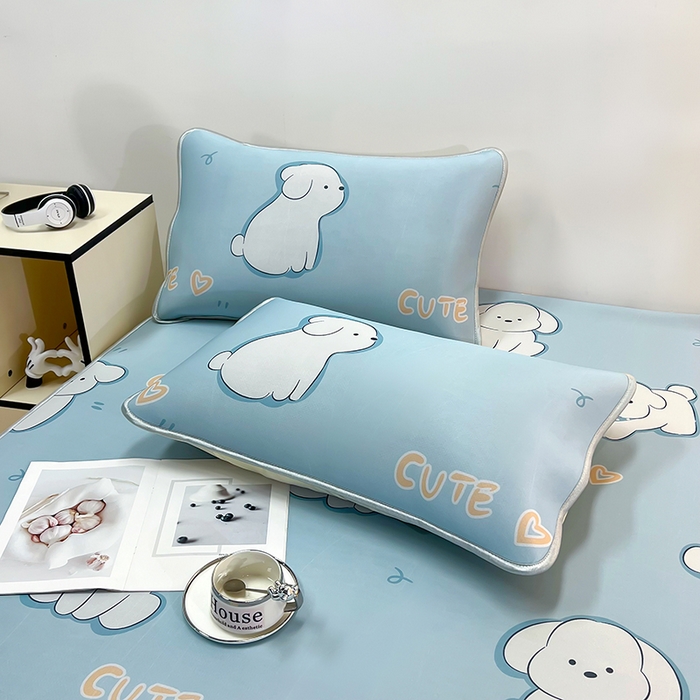 91家纺网 家纺一手货源 找家纺 柏薇 2025新款凉感丝中分子印花复合三明治凉席套件 开心狗狗