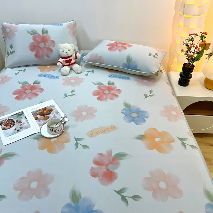 91家纺网 家纺一手货源 找家纺 柏薇 2025新款凉感丝中分子印花复合三明治凉席套件 花之恋黄