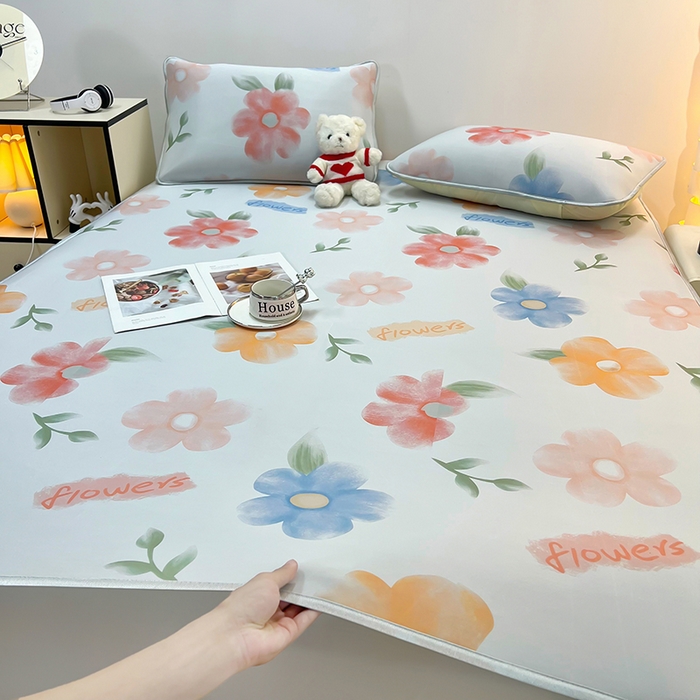 91家纺网 家纺一手货源 找家纺 柏薇 2025新款凉感丝中分子印花复合三明治凉席套件 花之恋黄