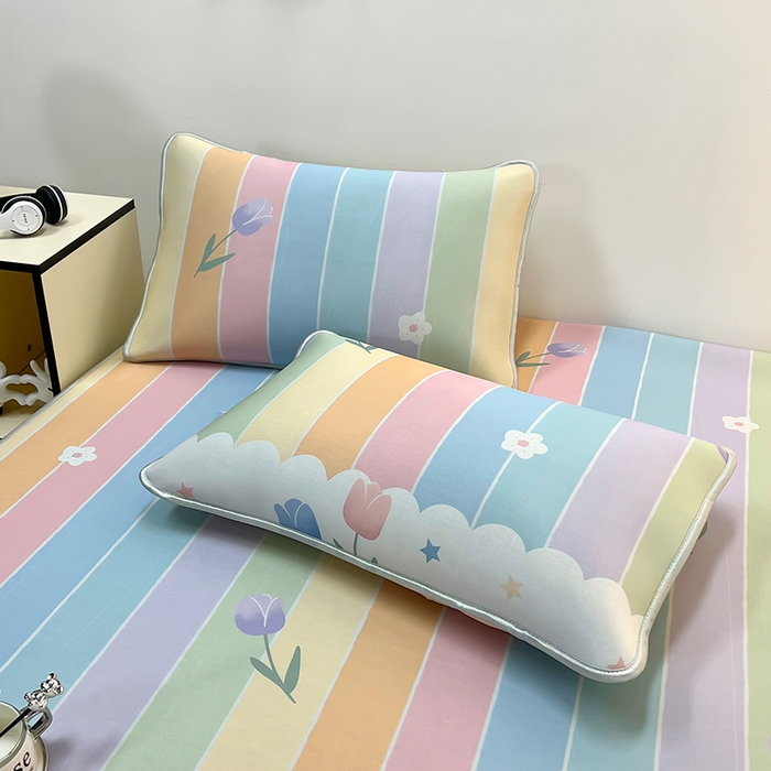 91家纺网 家纺一手货源 找家纺 柏薇 2025新款凉感丝中分子印花复合三明治凉席套件 五彩花朵