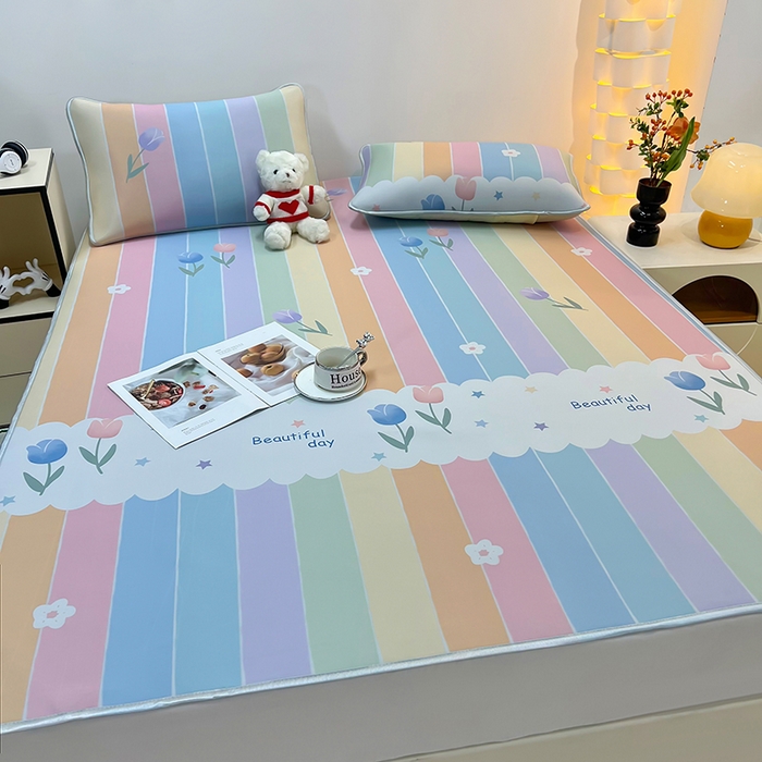 91家纺网 家纺一手货源 找家纺 柏薇 2025新款凉感丝中分子印花复合三明治凉席套件 五彩花朵