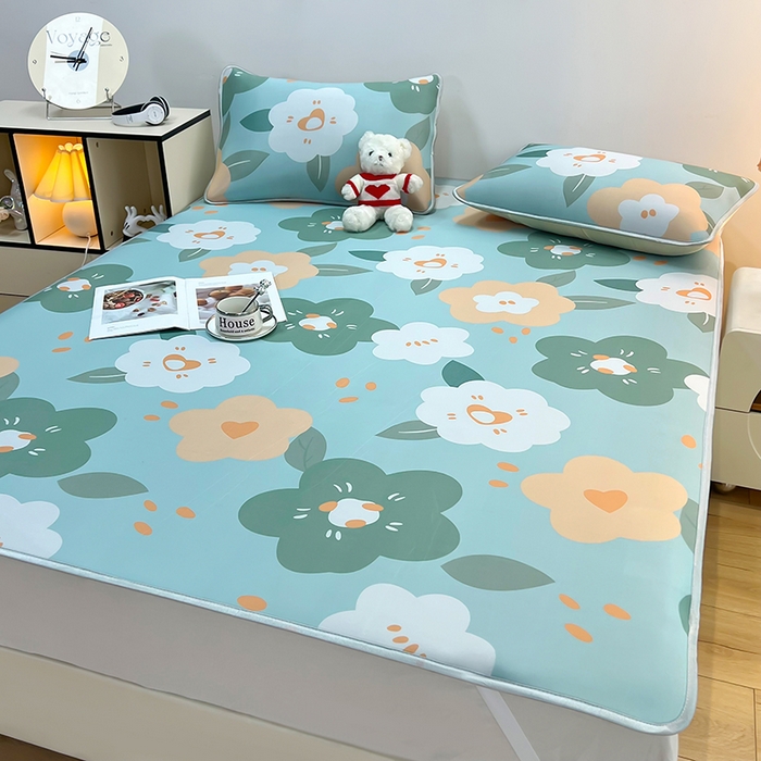 91家纺网 家纺一手货源 找家纺 柏薇 2025新款凉感丝中分子印花复合三明治凉席套件 七彩花