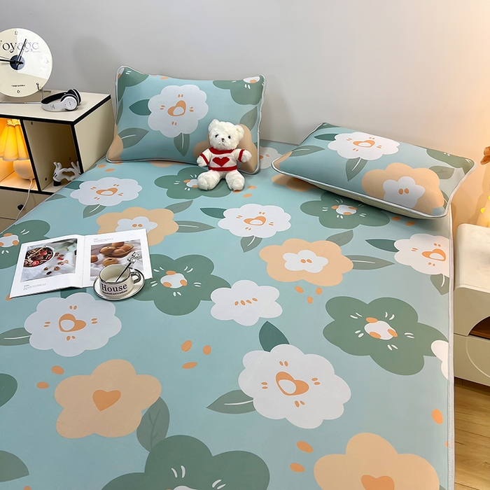 91家纺网 家纺一手货源 找家纺 柏薇 2025新款凉感丝中分子印花复合三明治凉席套件 七彩花