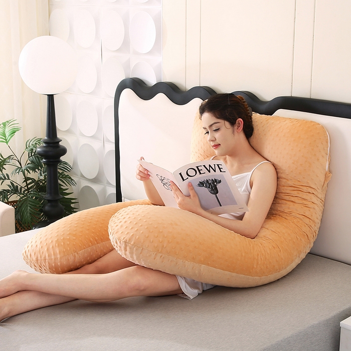 91家纺网 家纺一手货源 找家纺 永光家居 2025新款孕妇枕头U型 绒豆豆驼床头靠垫抱枕靠枕跨境