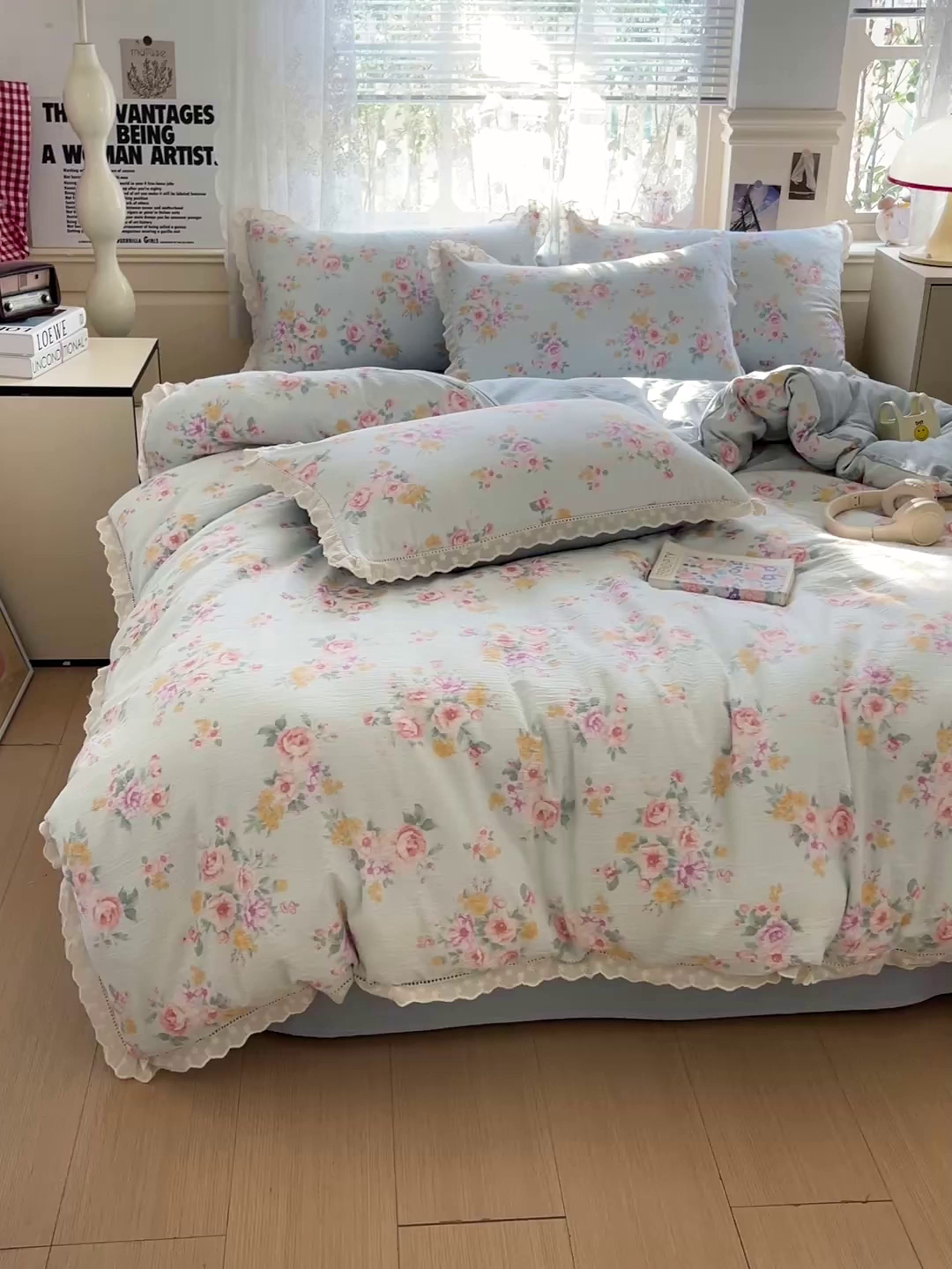 91家纺网 家纺一手货源 找家纺 水木坊 2025新款全棉镂空花边皱皱双层纱四件套专供网销直播 蓝茵河畔