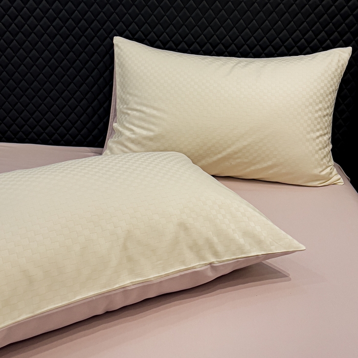 91家纺网 家纺一手货源 找家纺 金鑫汇家纺 2024新款长绒棉提花小方格系列四件套单品系列-单枕套 奶昔白+淡紫