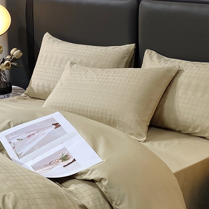 91家纺网 家纺一手货源 找家纺 金鑫汇家纺 2024新款长绒棉提花小方格系列四件套单品系列-单枕套 风吹麦浪