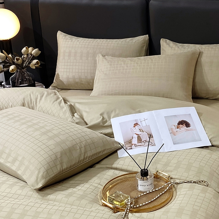 91家纺网 家纺一手货源 找家纺 金鑫汇家纺 2024新款长绒棉提花小方格系列四件套单品系列-单枕套 风吹麦浪