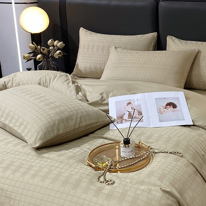 91家纺网 家纺一手货源 找家纺 金鑫汇家纺 2024新款长绒棉提花小方格系列四件套单品系列-单枕套 风吹麦浪