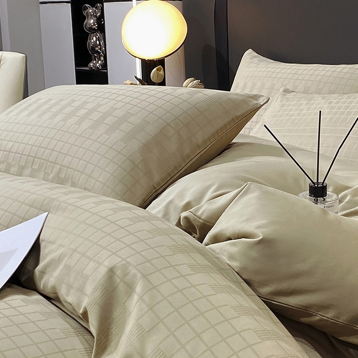 91家纺网 家纺一手货源 找家纺 金鑫汇家纺 2024新款长绒棉提花小方格系列四件套单品系列-单枕套 风吹麦浪