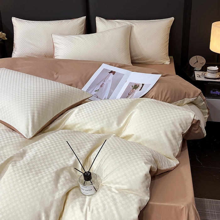 91家纺网 家纺一手货源 找家纺 金鑫汇家纺 2025新款长绒棉提花小方格系列四件套单品系列-四件套 奶昔白+咖（新拍）