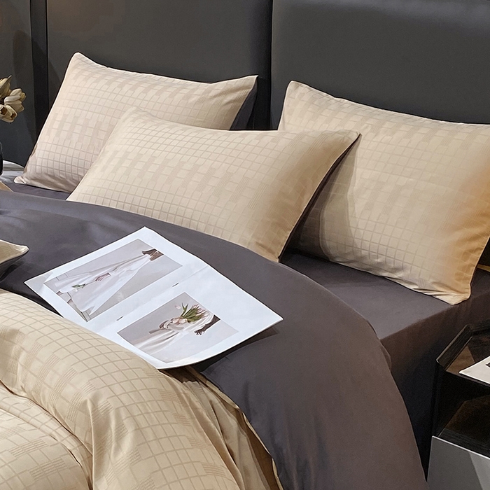 91家纺网 家纺一手货源 找家纺 金鑫汇家纺 2024新款长绒棉提花小方格系列四件套单品系列-单枕套 纵横阡陌