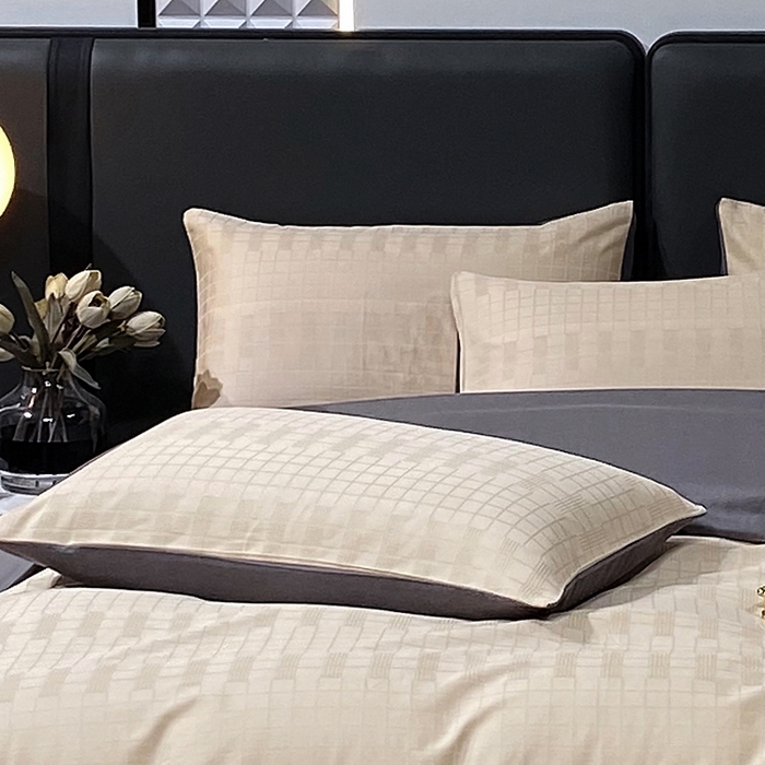 91家纺网 家纺一手货源 找家纺 金鑫汇家纺 2024新款长绒棉提花小方格系列四件套单品系列-单枕套 纵横阡陌