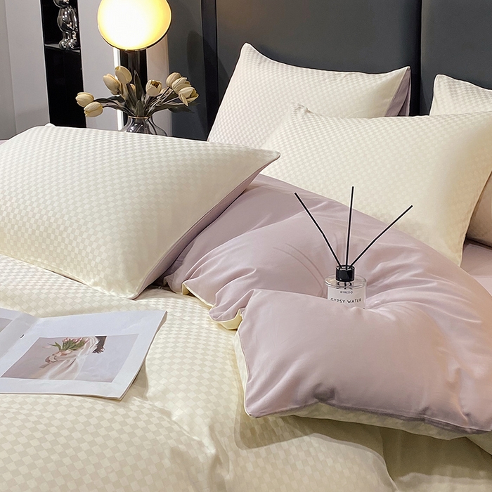 91家纺网 家纺一手货源 找家纺 金鑫汇家纺 2024新款长绒棉提花小方格系列四件套单品系列-单枕套 奶昔白+淡紫（新拍）