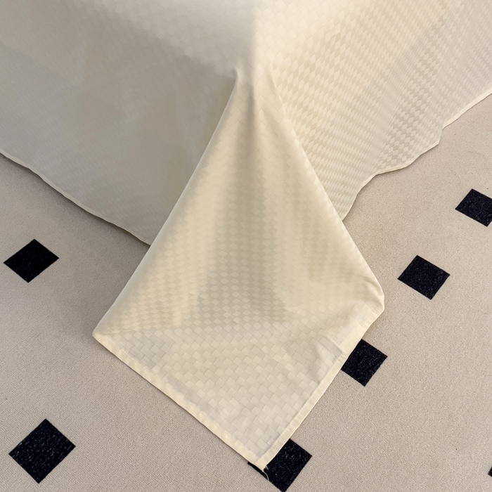 91家纺网 家纺一手货源 找家纺 金鑫汇家纺 2024新款长绒棉提花小方格系列四件套单品系列-单床单 奶昔白+淡紫