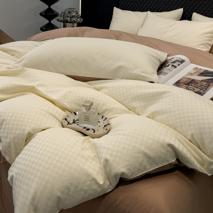 91家纺网 家纺一手货源 找家纺 金鑫汇家纺 2024新款长绒棉提花小方格系列四件套单品系列-单被套 奶昔白+咖