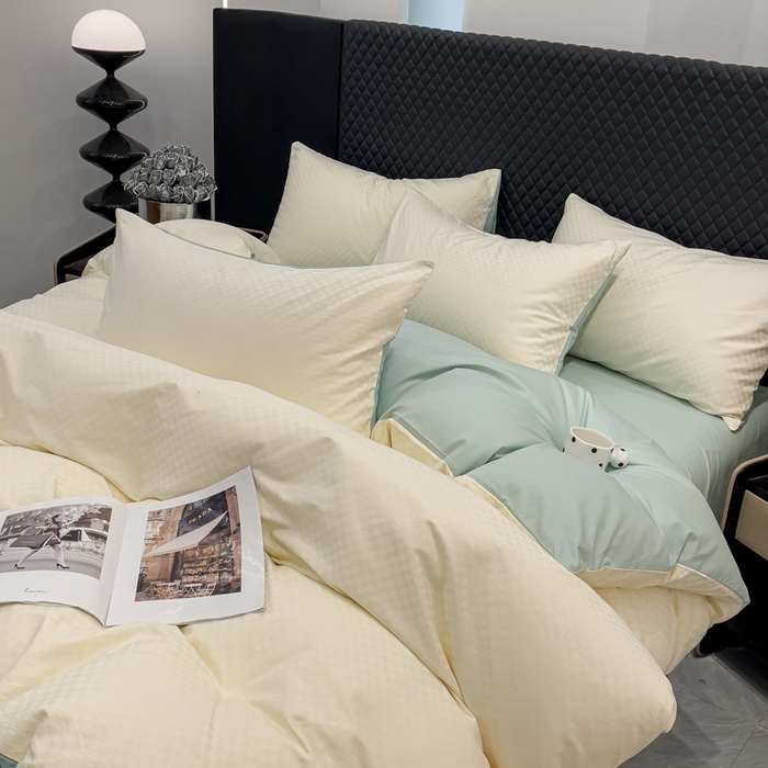 91家纺网 家纺一手货源 找家纺 金鑫汇家纺 2024新款长绒棉提花小方格系列四件套单品系列-单被套 奶昔白+水绿