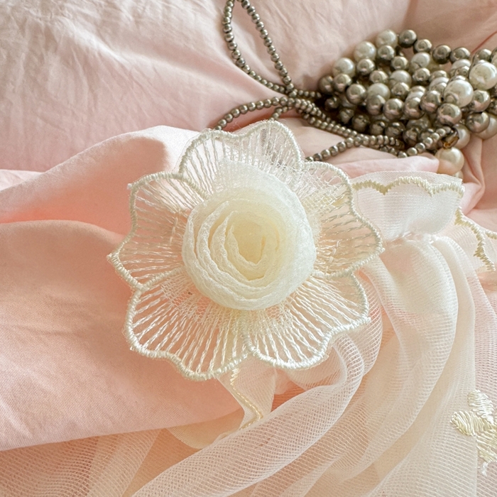 91家纺网 家纺一手货源 找家纺 （总）米可2025新款云朵棉雪纺蕾丝刺绣公主风韩版床裙四件套