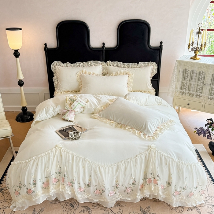 米可2025新款云朵棉雪纺蕾丝刺绣公主风韩版床裙四件套 艾薇儿~白