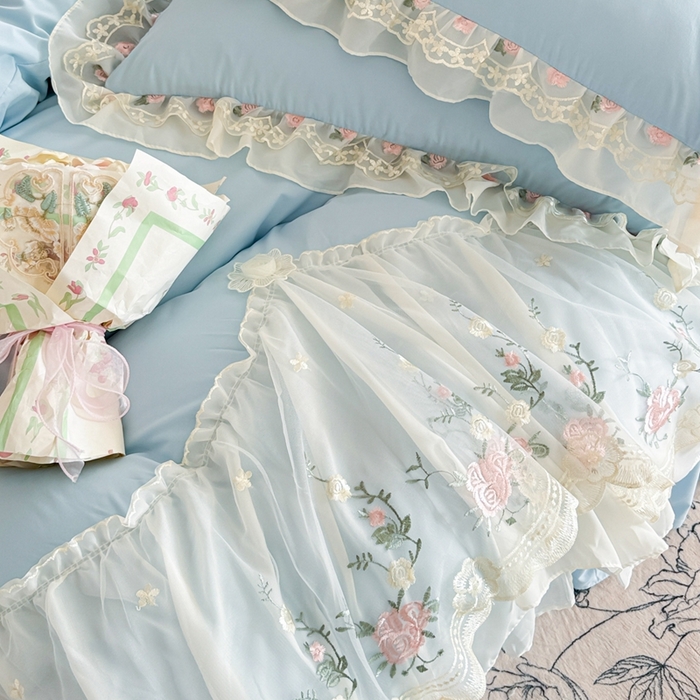 91家纺网 家纺一手货源 找家纺 米可2025新款云朵棉雪纺蕾丝刺绣公主风韩版床裙四件套 艾薇儿~蓝