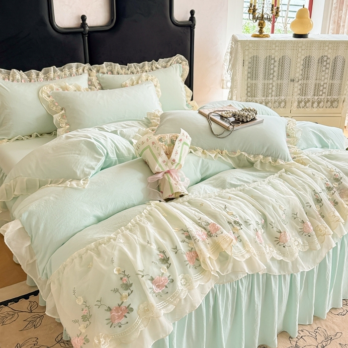 91家纺网 家纺一手货源 找家纺 米可2025新款云朵棉雪纺蕾丝刺绣公主风韩版床裙四件套 艾薇儿~绿