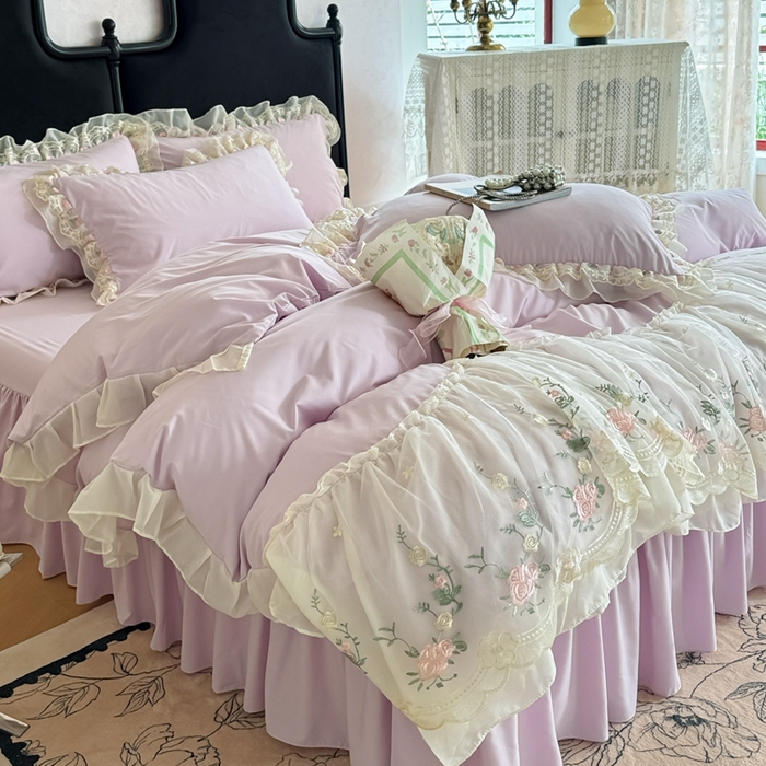 91家纺网 家纺一手货源 找家纺 米可2025新款云朵棉雪纺蕾丝刺绣公主风韩版床裙四件套 艾薇儿~紫