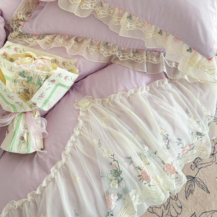 91家纺网 家纺一手货源 找家纺 米可2025新款云朵棉雪纺蕾丝刺绣公主风韩版床裙四件套 艾薇儿~紫