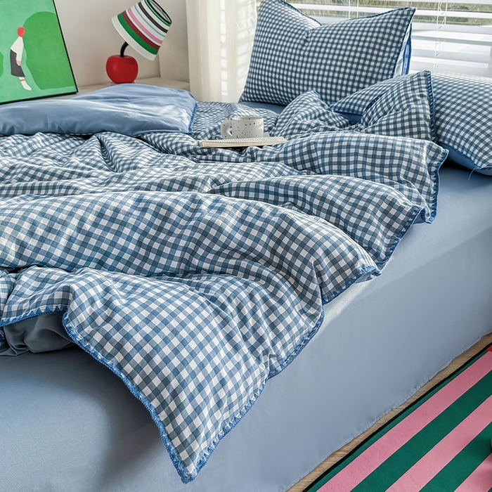 91家纺网 家纺一手货源 找家纺 （总）十一家居 2025春夏新款ins风A类亲肤水洗棉贝壳绣格子四件套——暮光系列