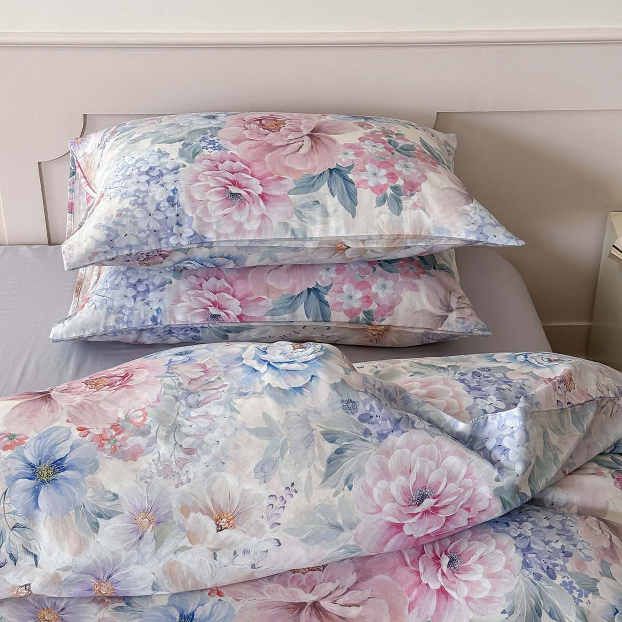 91家纺网 家纺一手货源 找家纺 窝米 2025新品全棉双层纱法式风花卉四件套系列（蔷薇绿 月丹） 不晚花