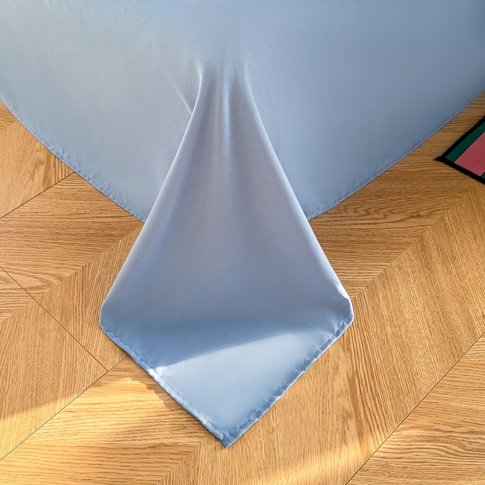 91家纺网 家纺一手货源 找家纺 十一家居 2025春夏新款ins风A类亲肤水洗棉贝壳绣格子四件套——暮光系列 浅蓝小格