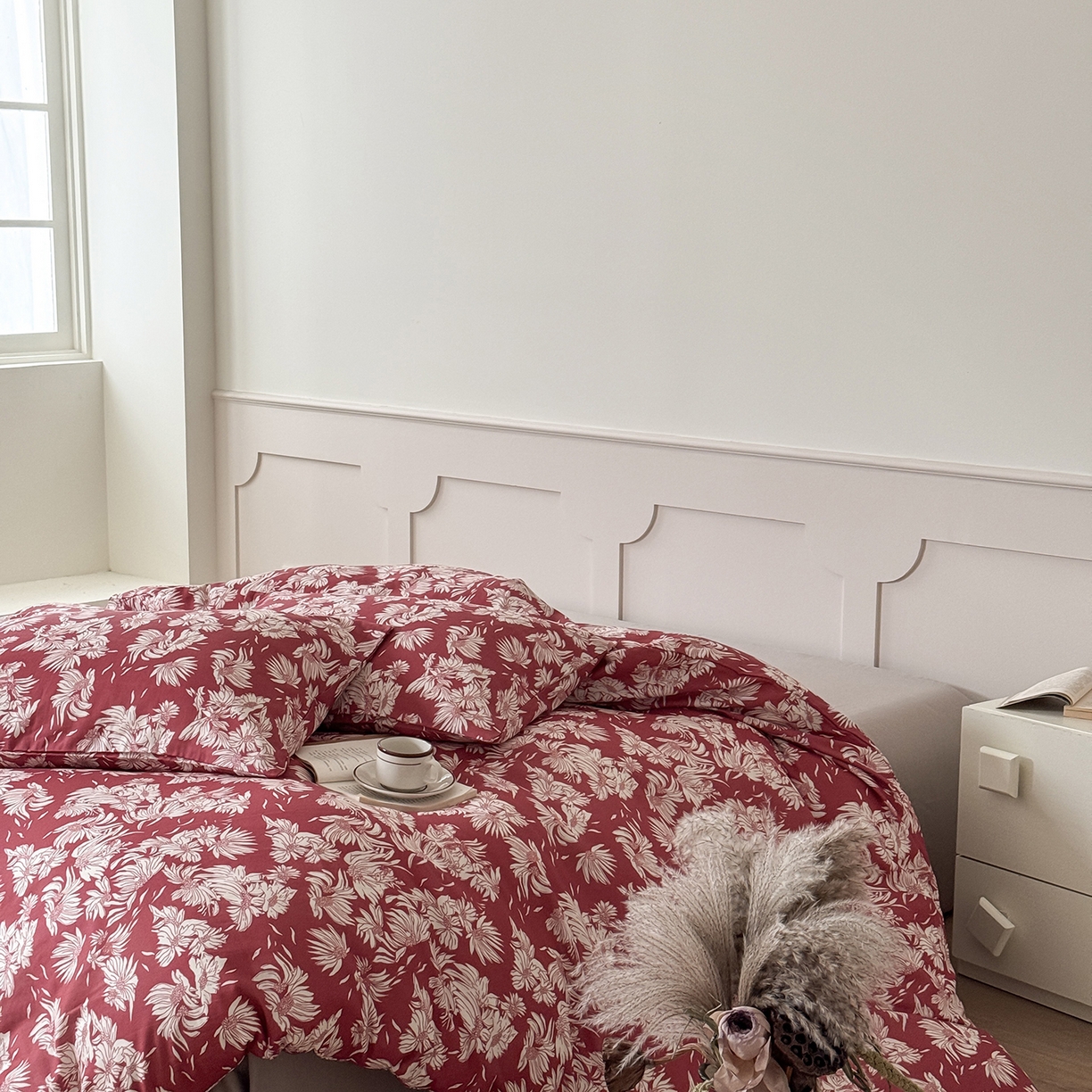 91家纺网 家纺一手货源 找家纺 窝米 2025新品全棉双层纱法式风花卉四件套系列（蔷薇绿 月丹） 红笺花影