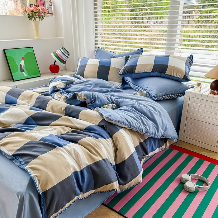 91家纺网 家纺一手货源 找家纺 十一家居 2025春夏新款ins风A类亲肤水洗棉贝壳绣格子四件套——暮光系列 柏林蓝格