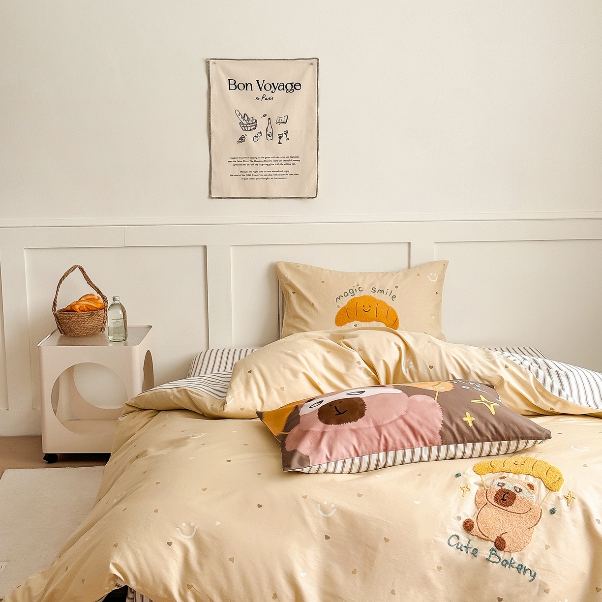 91家纺网 家纺一手货源 找家纺 窝米 2025新品毛巾绣X数码13370全棉卡通系列四件套（水豚 牛角面包） 牛角面包