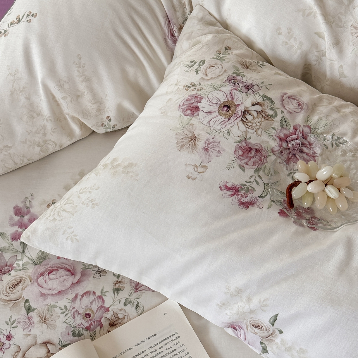 91家纺网 家纺一手货源 找家纺 窝米 2025新品全棉双层纱法式风花卉四件套系列（蔷薇绿 月丹） 梦澜