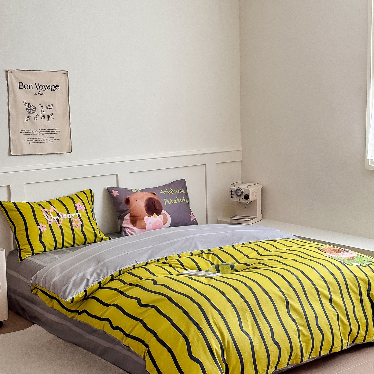 91家纺网 家纺一手货源 找家纺 窝米 2025新品毛巾绣X数码13370全棉卡通系列四件套（水豚 牛角面包） 水豚