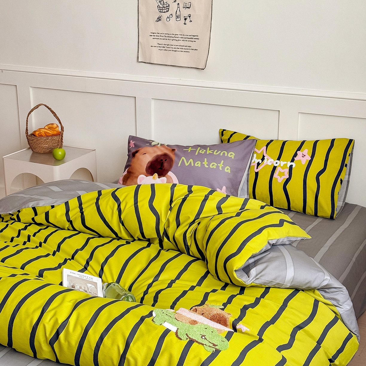 91家纺网 家纺一手货源 找家纺 窝米 2025新品毛巾绣X数码13370全棉卡通系列四件套（水豚 牛角面包） 水豚