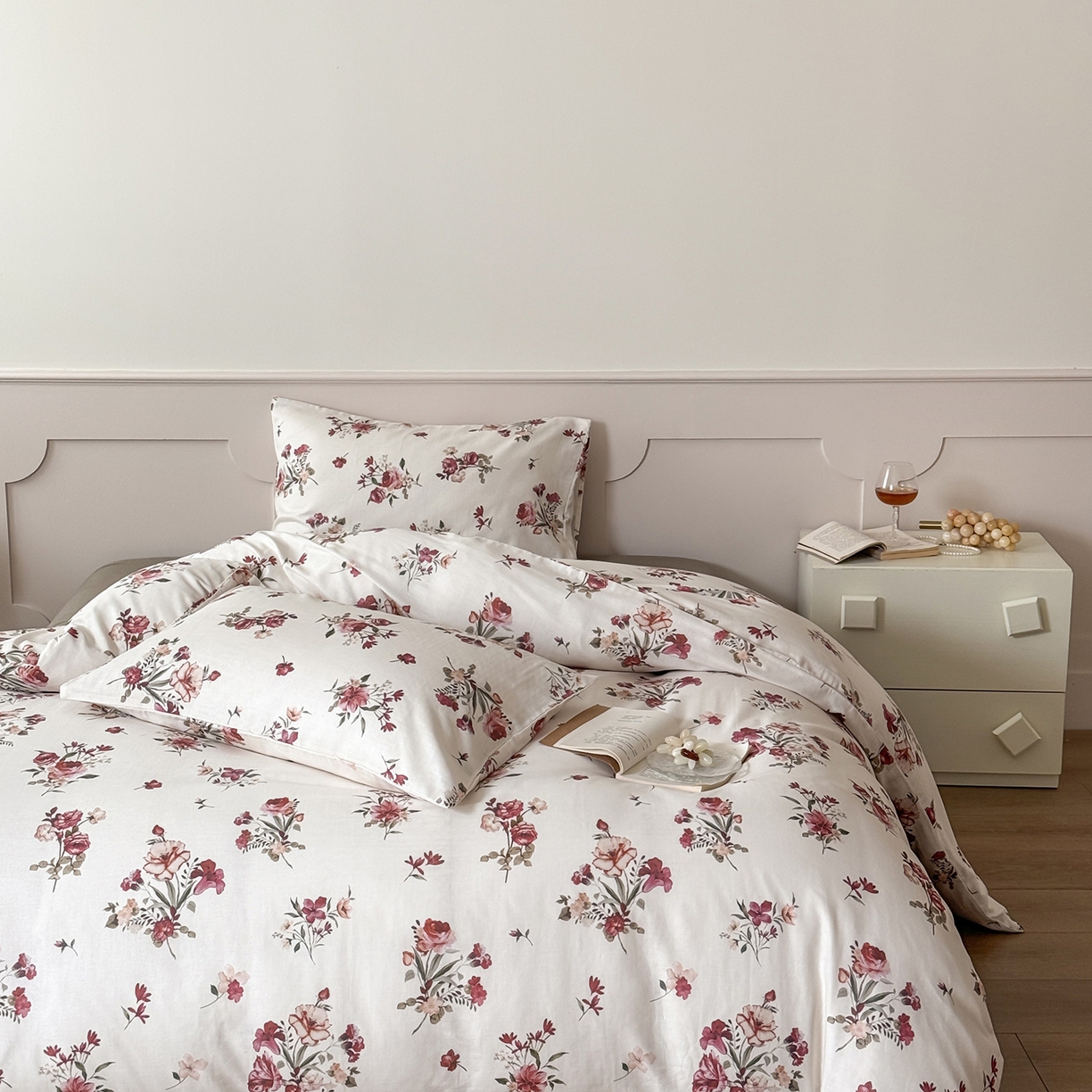 91家纺网 家纺一手货源 找家纺 窝米 2025新品全棉双层纱法式风花卉四件套系列（蔷薇绿 月丹） 墨瑜