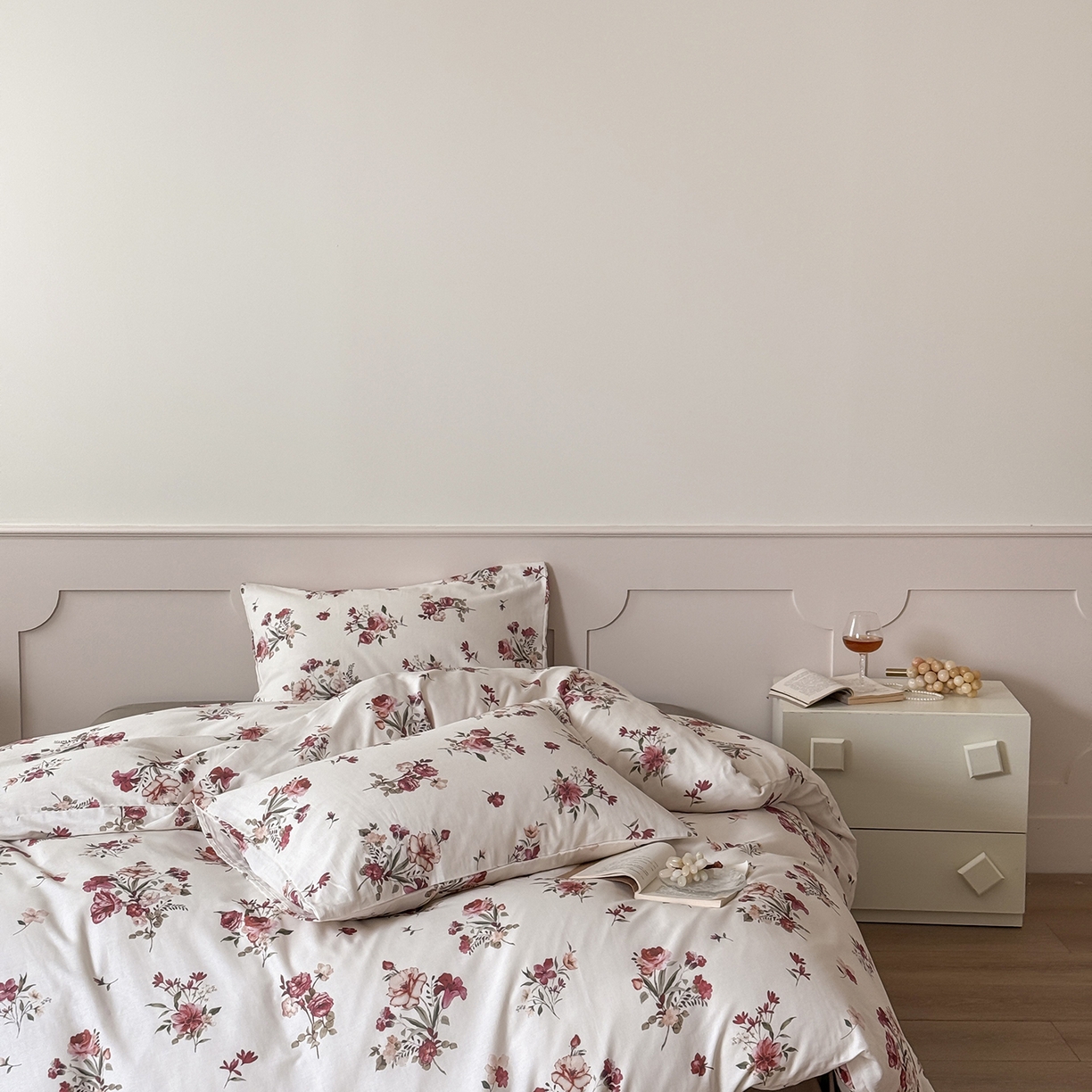 91家纺网 家纺一手货源 找家纺 窝米 2025新品全棉双层纱法式风花卉四件套系列（蔷薇绿 月丹） 墨瑜