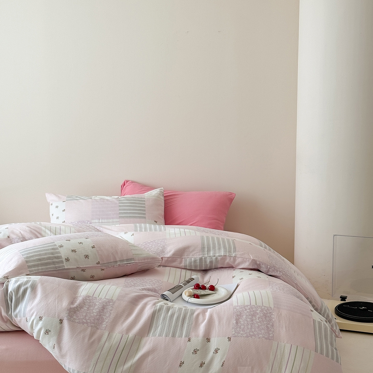 91家纺网 家纺一手货源 找家纺 窝米 2025新品全棉双层纱法式风花卉四件套系列（蔷薇绿 月丹） 少女心事