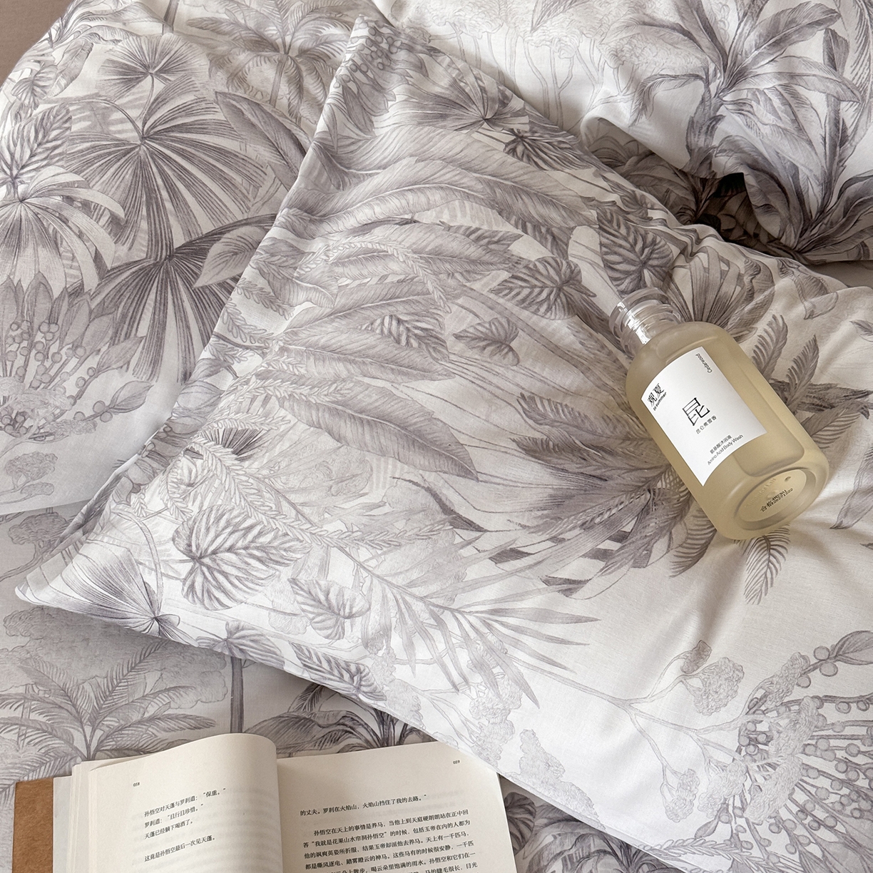 91家纺网 家纺一手货源 找家纺 窝米 2025新品全棉双层纱法式风花卉四件套系列（蔷薇绿 月丹） 树远