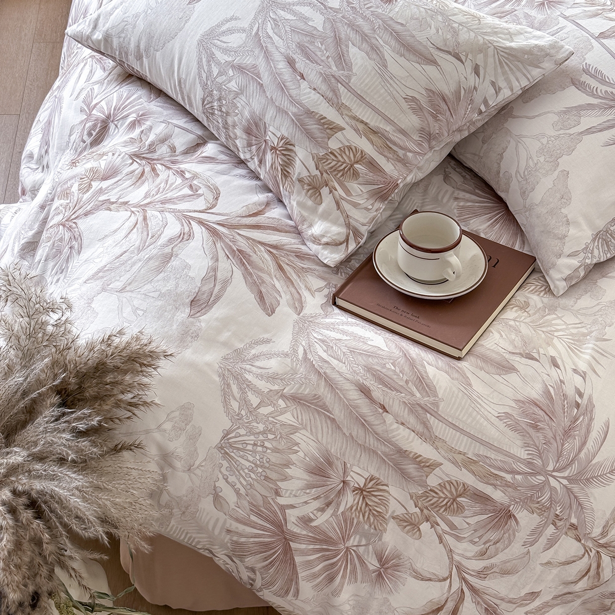 91家纺网 家纺一手货源 找家纺 窝米 2025新品全棉双层纱法式风花卉四件套系列（蔷薇绿 月丹） 树远咖