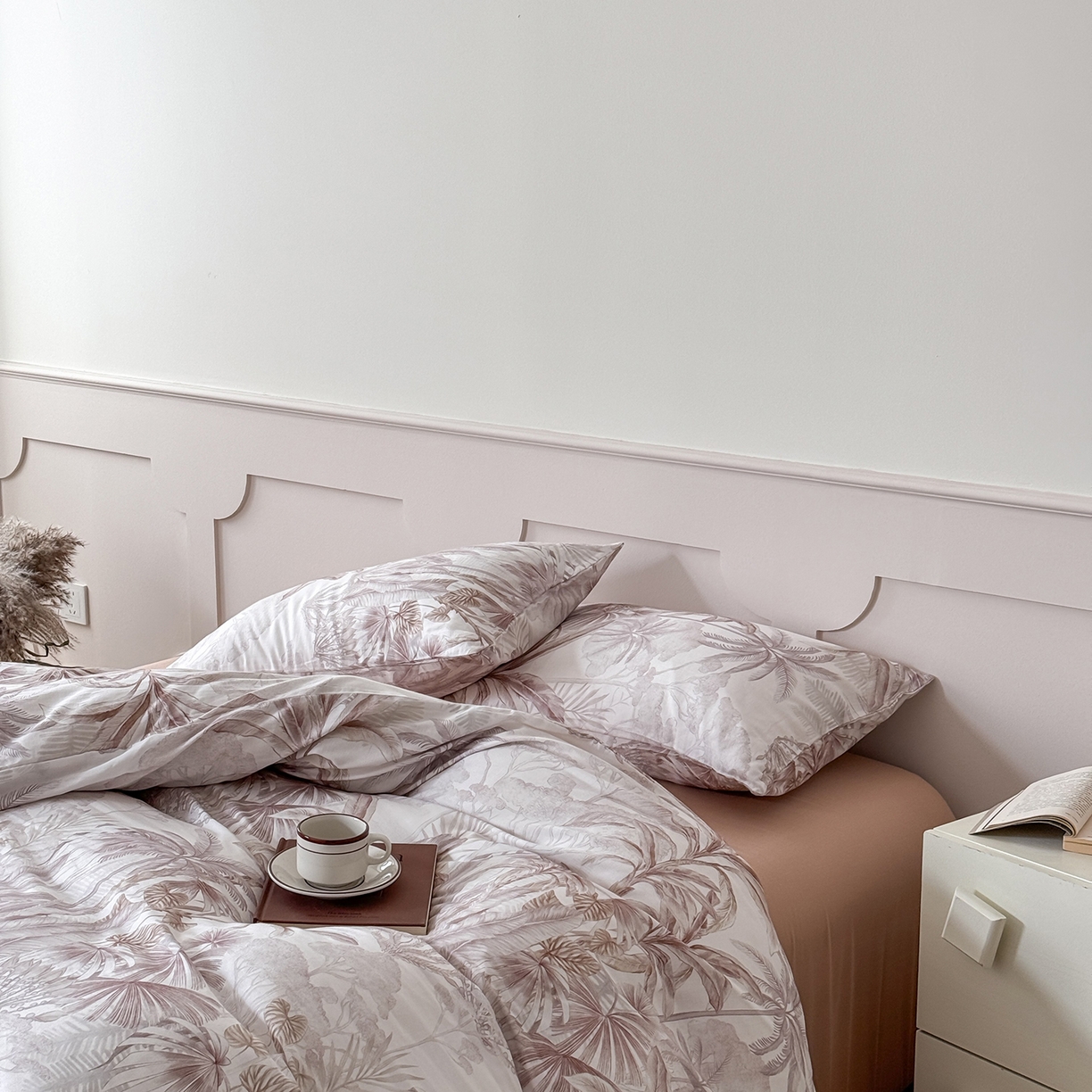 91家纺网 家纺一手货源 找家纺 窝米 2025新品全棉双层纱法式风花卉四件套系列（蔷薇绿 月丹） 树远咖