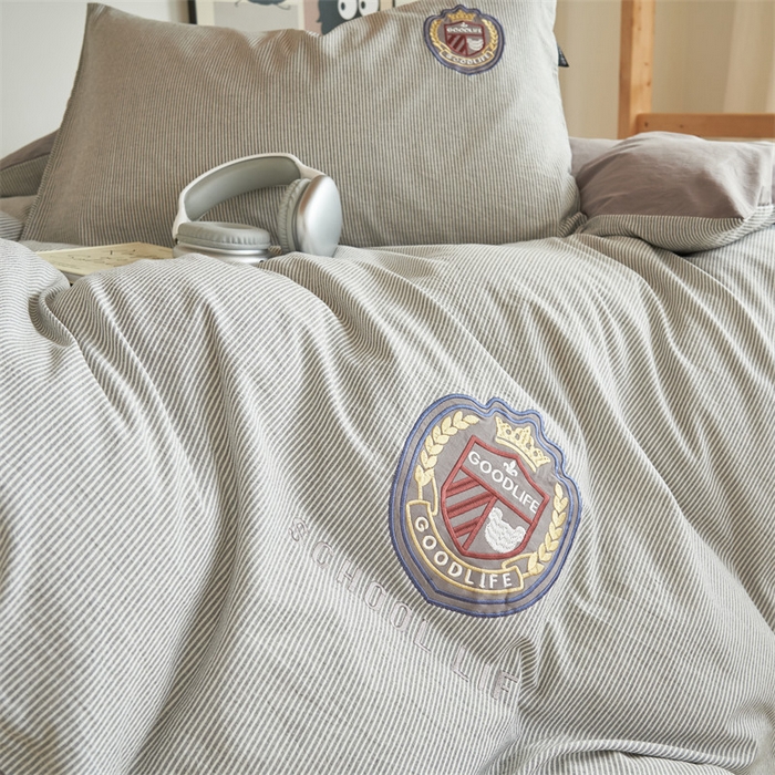 91家纺网 家纺一手货源 找家纺 恬思语2025新款全棉色织贴布绣花学生三件套