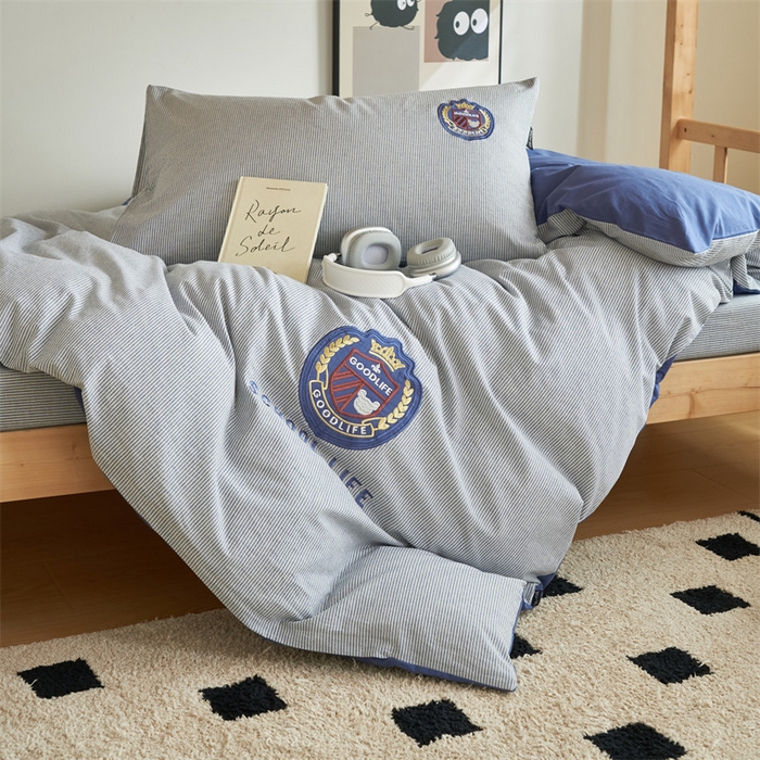 91家纺网 家纺一手货源 找家纺 恬思语2025新款全棉色织贴布绣花学生三件套