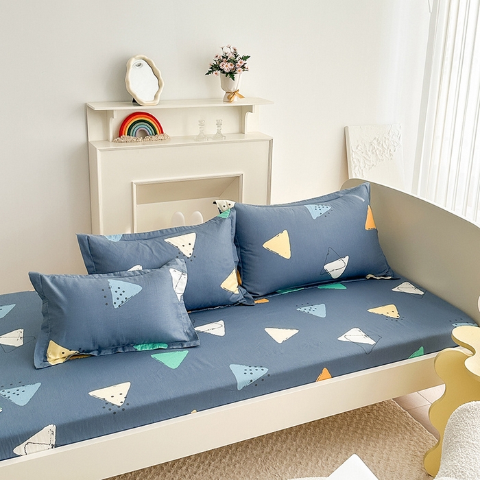 91家纺网 家纺一手货源 找家纺 凌云2025新款13372全棉枕套儿童学生成人枕头套 酷乐时尚-蓝