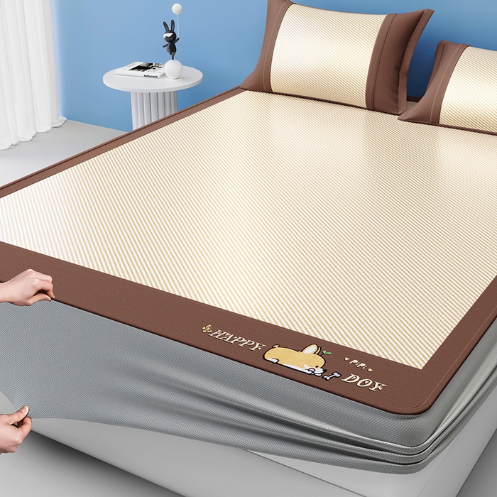 91家纺网 家纺一手货源 找家纺 2025新款斜纹宽柯基凉感冰丝席 斜纹柯基咖-床笠款