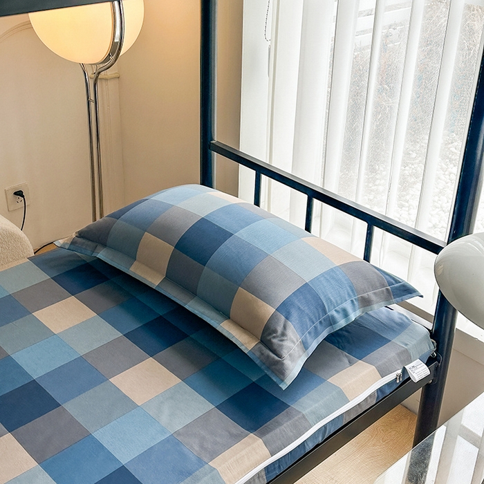 91家纺网 家纺一手货源 找家纺 凌云2025新款13372全棉枕套儿童学生成人枕头套 灰蓝格