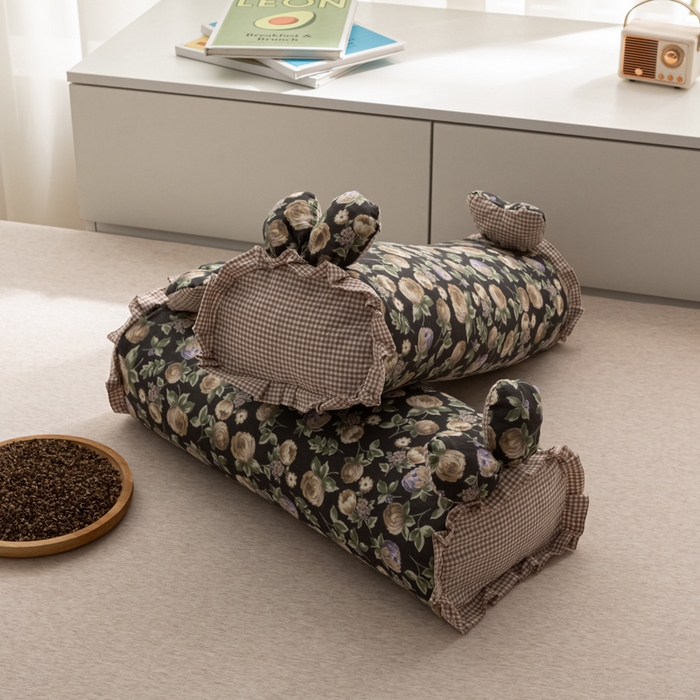 91家纺网 家纺一手货源 找家纺 萌番宝 2025新款小清新全棉纯棉兔耳全荞麦皮壳枕头护颈椎助睡眠硬枕头枕芯 双层纱荞麦枕—繁花似锦 50x18x10cm/只